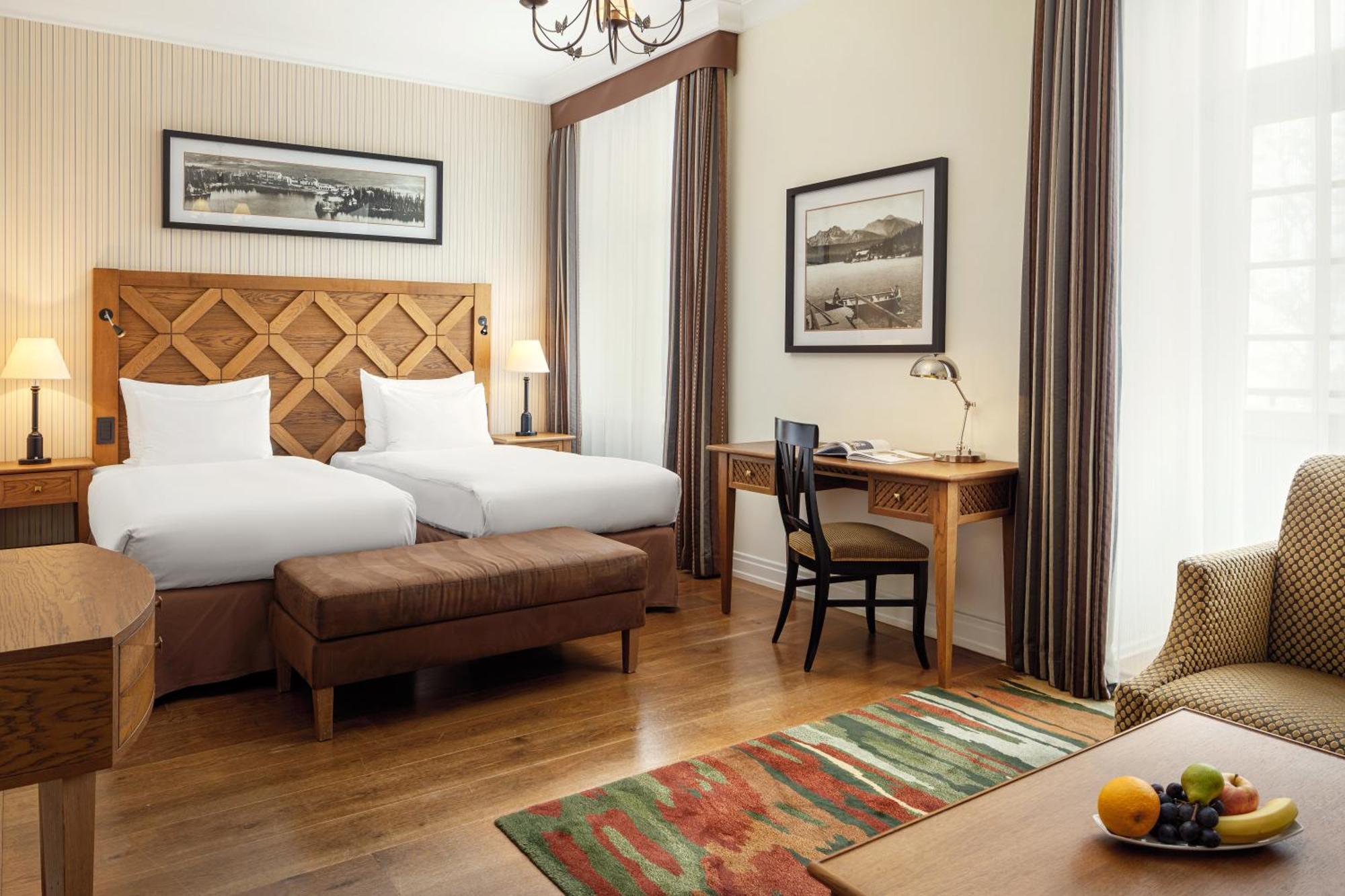 그랜드 호텔 켐핀스키 하이크 타트라스 Štrbské Pleso 외부 사진 A room at the hotel